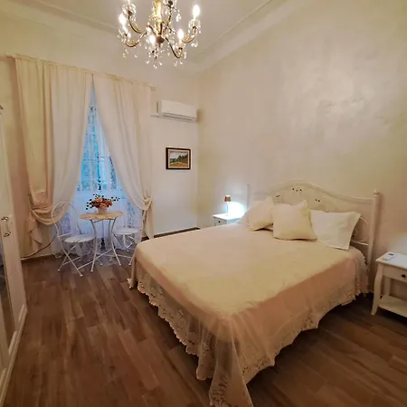 Vola Vola Vola Bed & Breakfast Ortona
